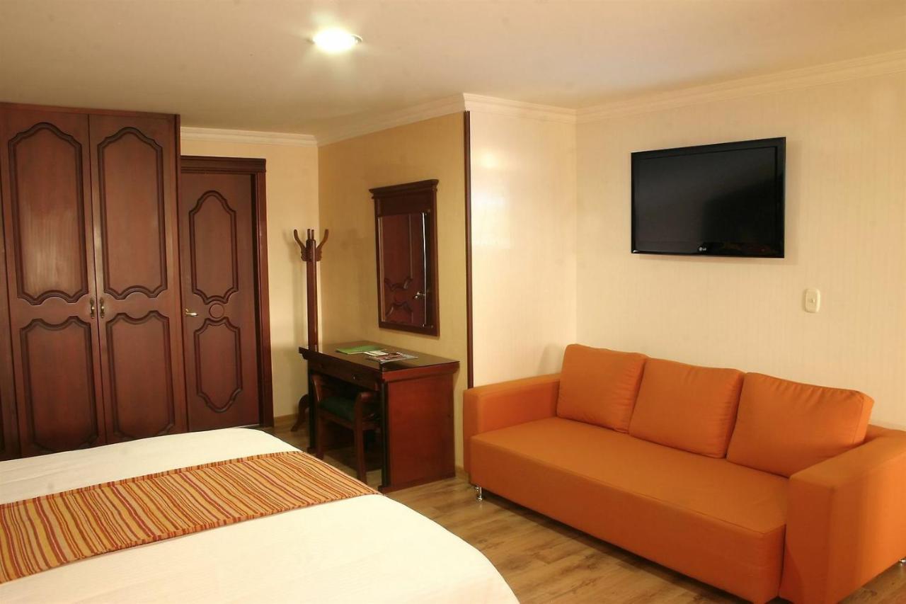 Hotel Luxor Pereira Exteriör bild