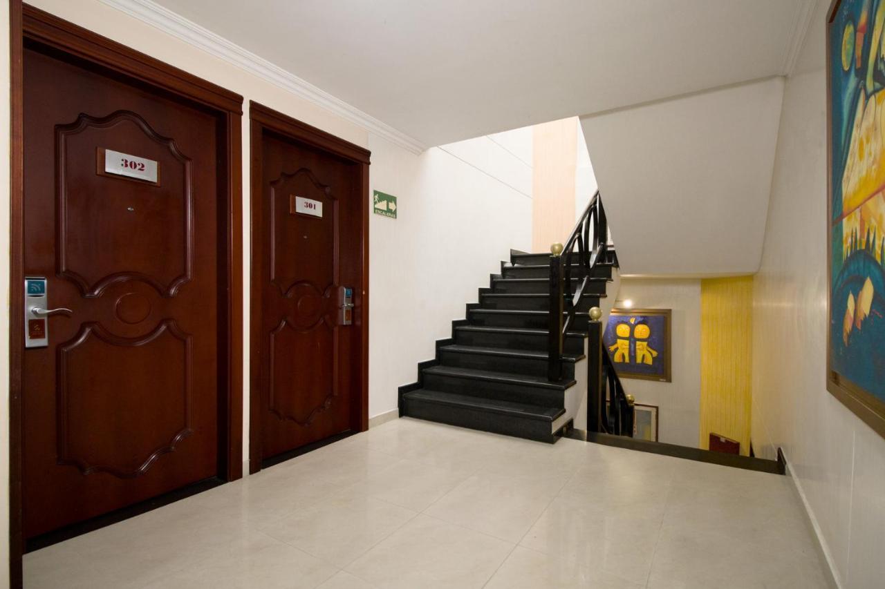 Hotel Luxor Pereira Exteriör bild