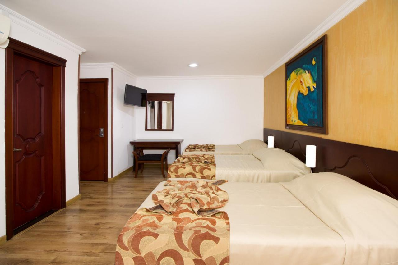 Hotel Luxor Pereira Exteriör bild