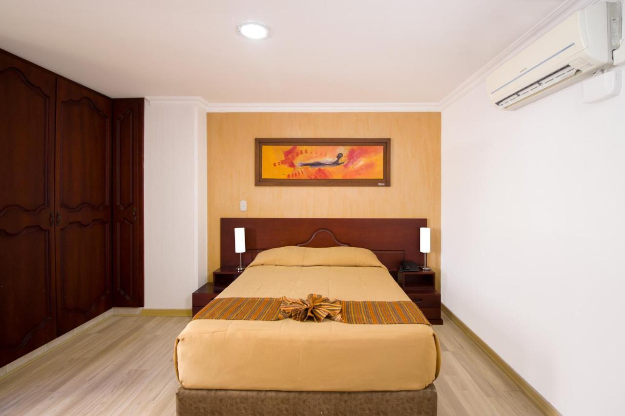 Hotel Luxor Pereira Exteriör bild