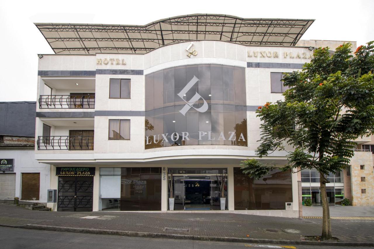 Hotel Luxor Pereira Exteriör bild